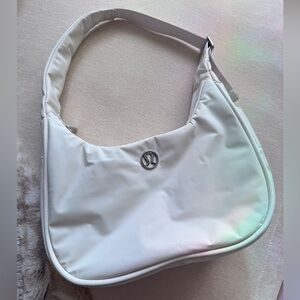 Lululemon Mini Shoulder Bag 4L White Opal Sold Out NWOT